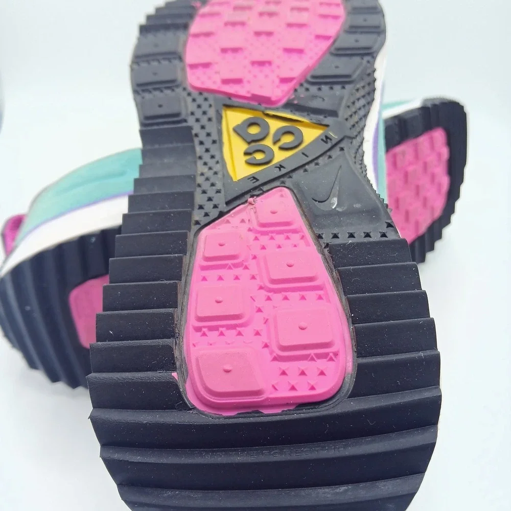 Nike ACG Dog Mountain Shoes Mens‎ Size 12 Rare Purple Trail Hiking AQ0916-300